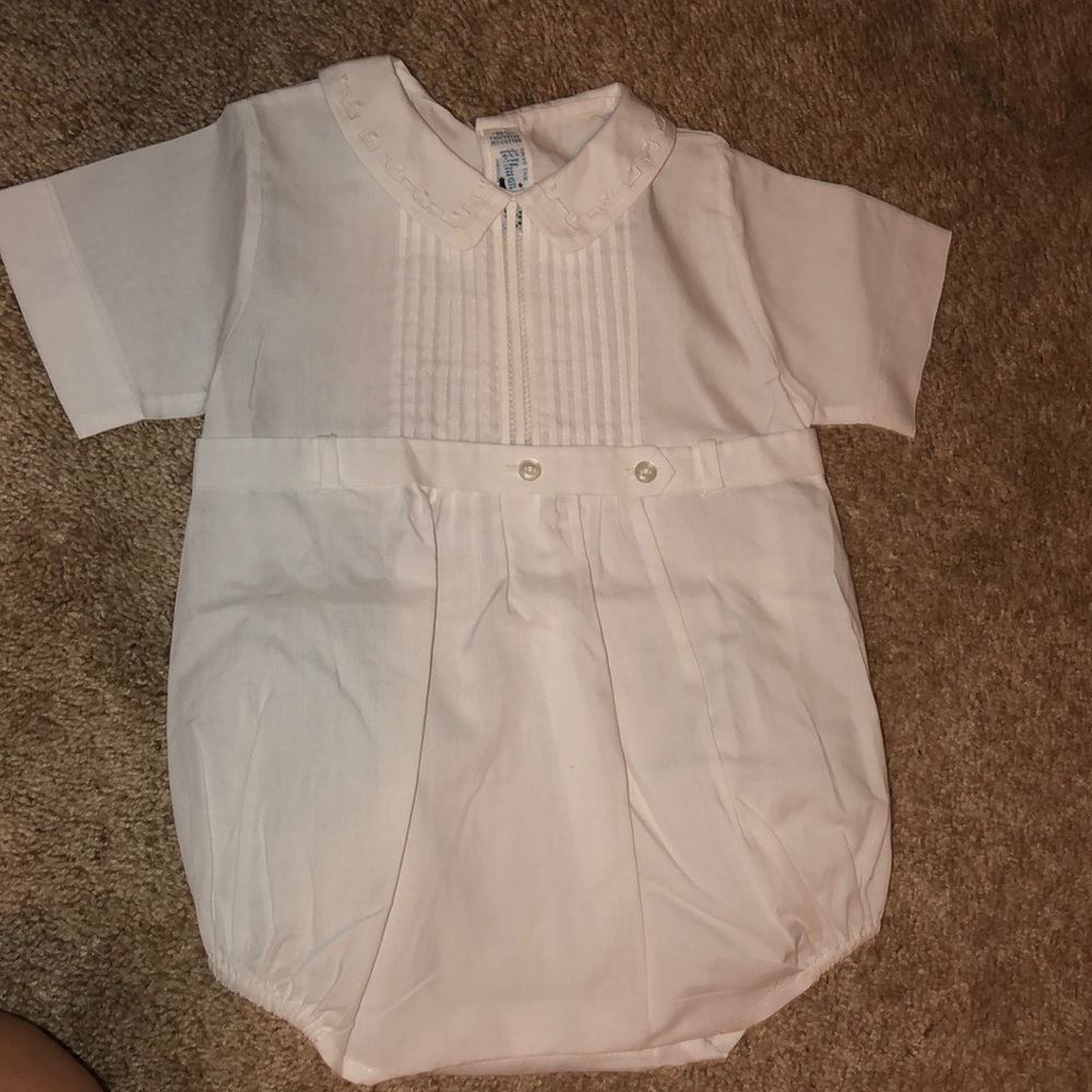 Infant boys bubble